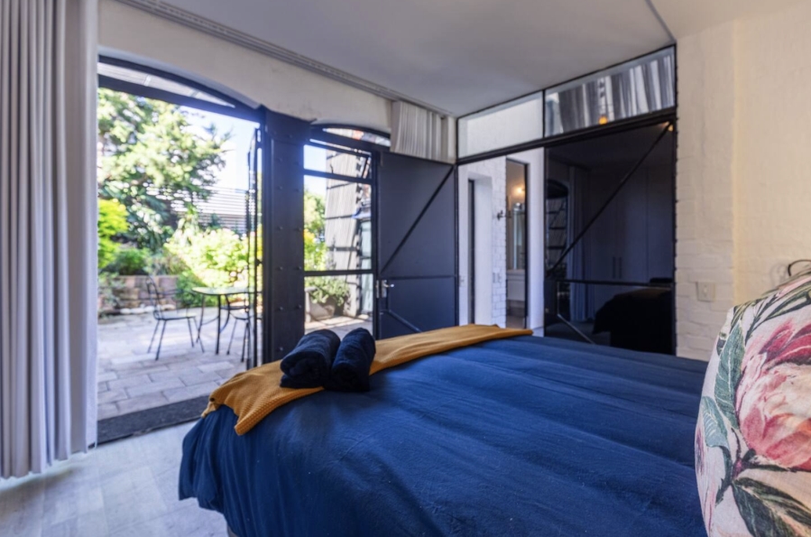 To Let 2 Bedroom Property for Rent in Tamboerskloof Western Cape